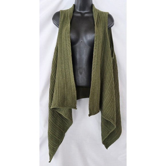 J. Jill Sweaters - J.Jill▪️Army Green Open Front Knit High Low Cardigan Vest